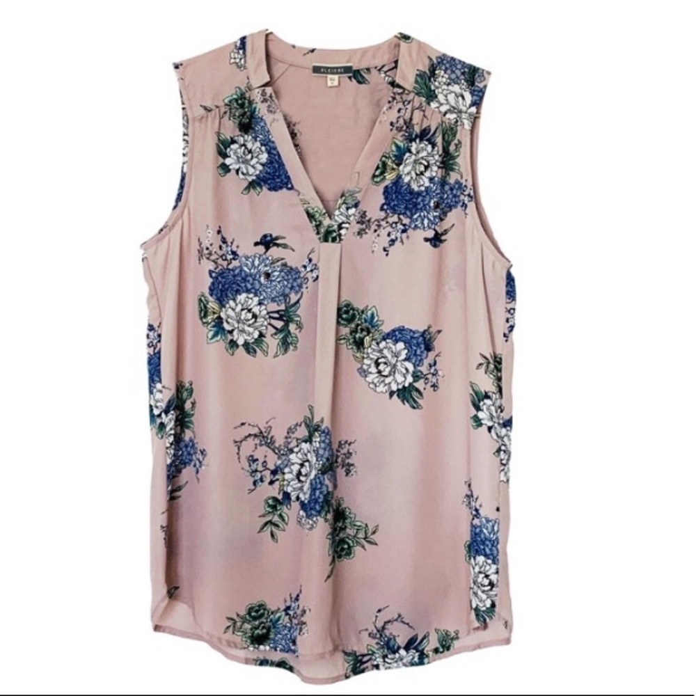 Pleione Sleveless Floral Top in Size Medium